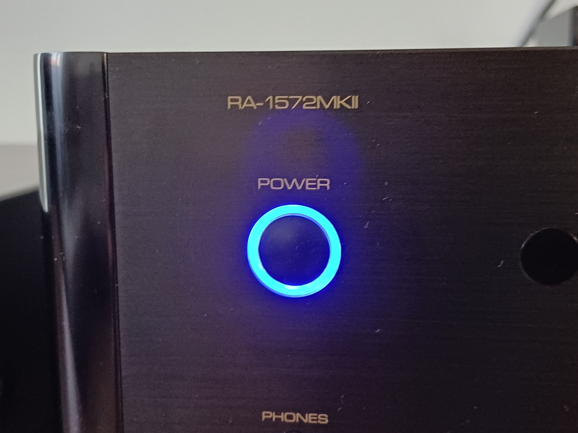 Rotel RA-1572 MK2 + Gratis Streamer Taga Harmony 10B