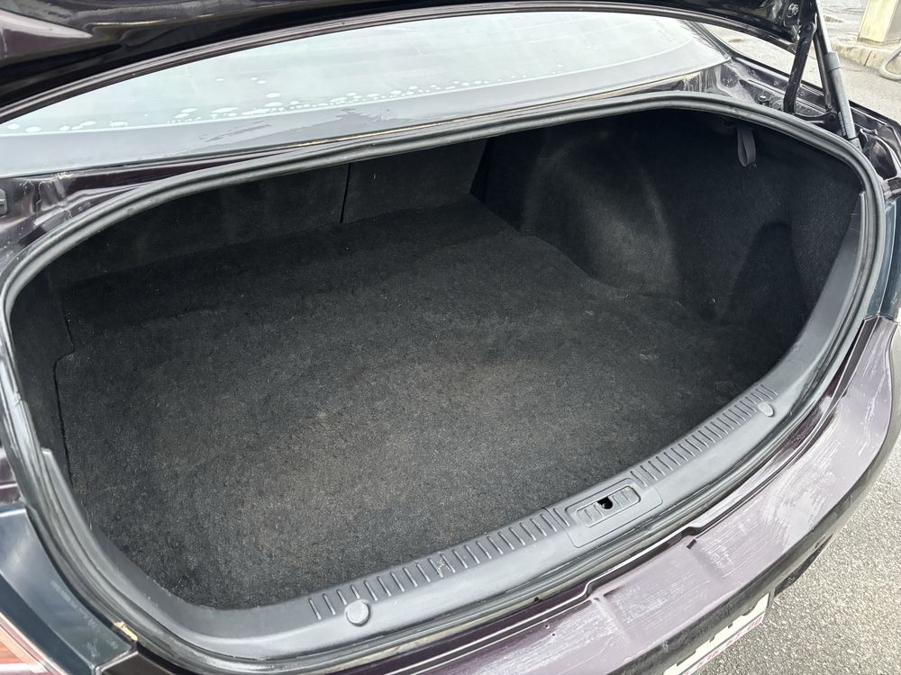 Продам mazda 6 в максимальній комплектації!