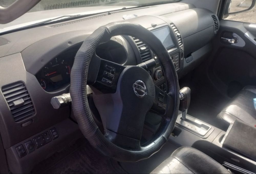 Продам Nissan Navara