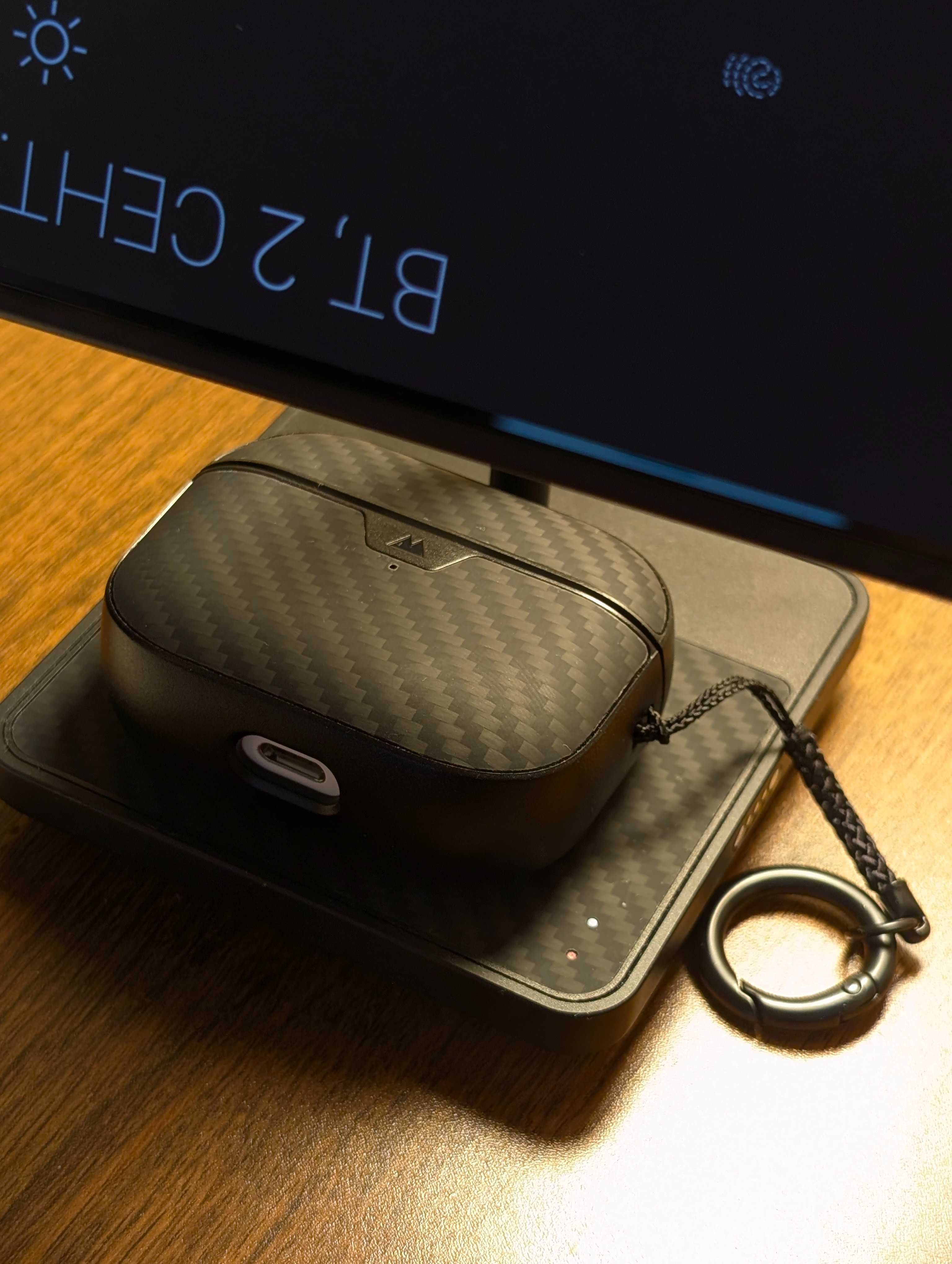 Защитный кейс "Mous" к наушникам Apple AirPods Pro 1 и 2
