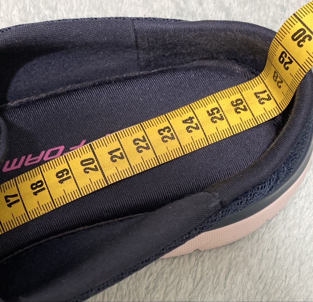 Сліпони Skechers Summits - Swift Step кросівки. Розмір 40 (27 см)
