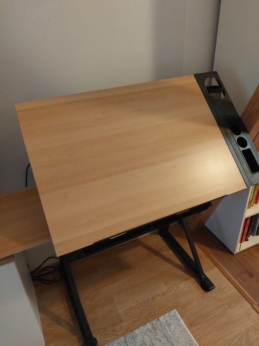 Biurko stół kreślarski regulowane