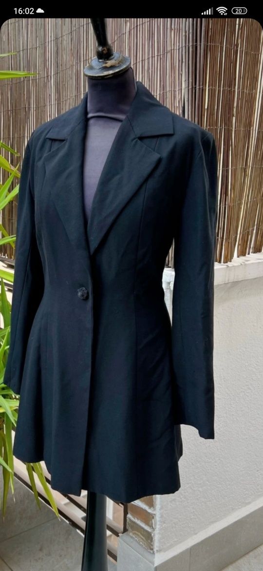 Blazer preto novo com etiqueta