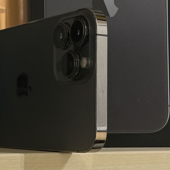 iPhone 13 Pro Max 128gb stan bardzo dobry + etui