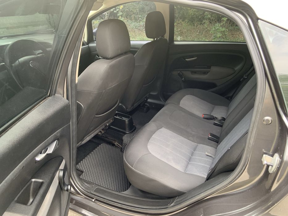 Продам Fiat Linea