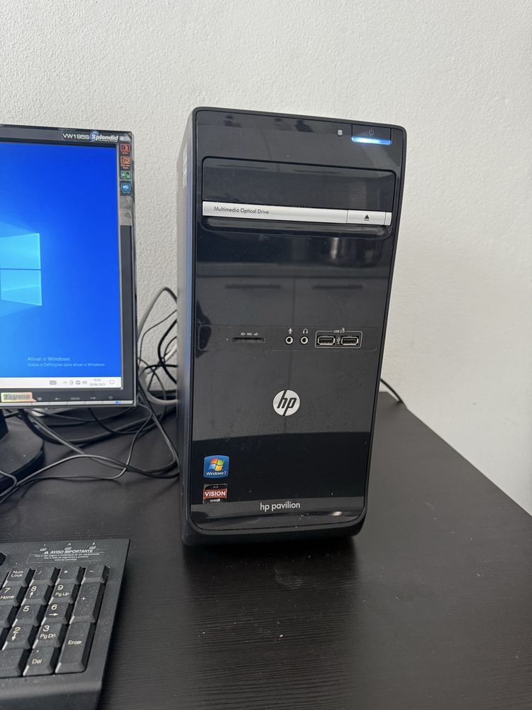 Computador Desktop HP Pavilion com Windows 10