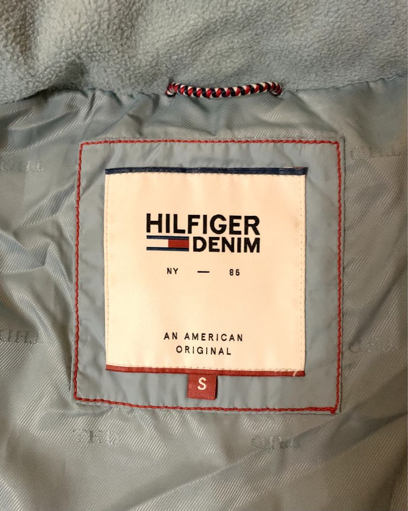 Женский пуховик Tommy Hilfiger