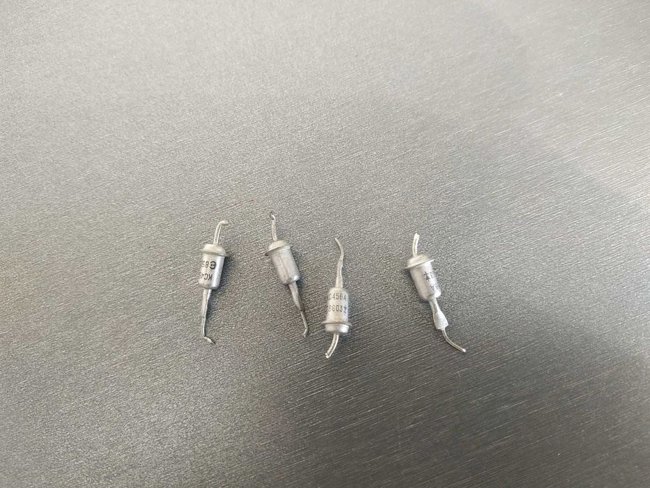 транзистор діод б/у діоди вживані