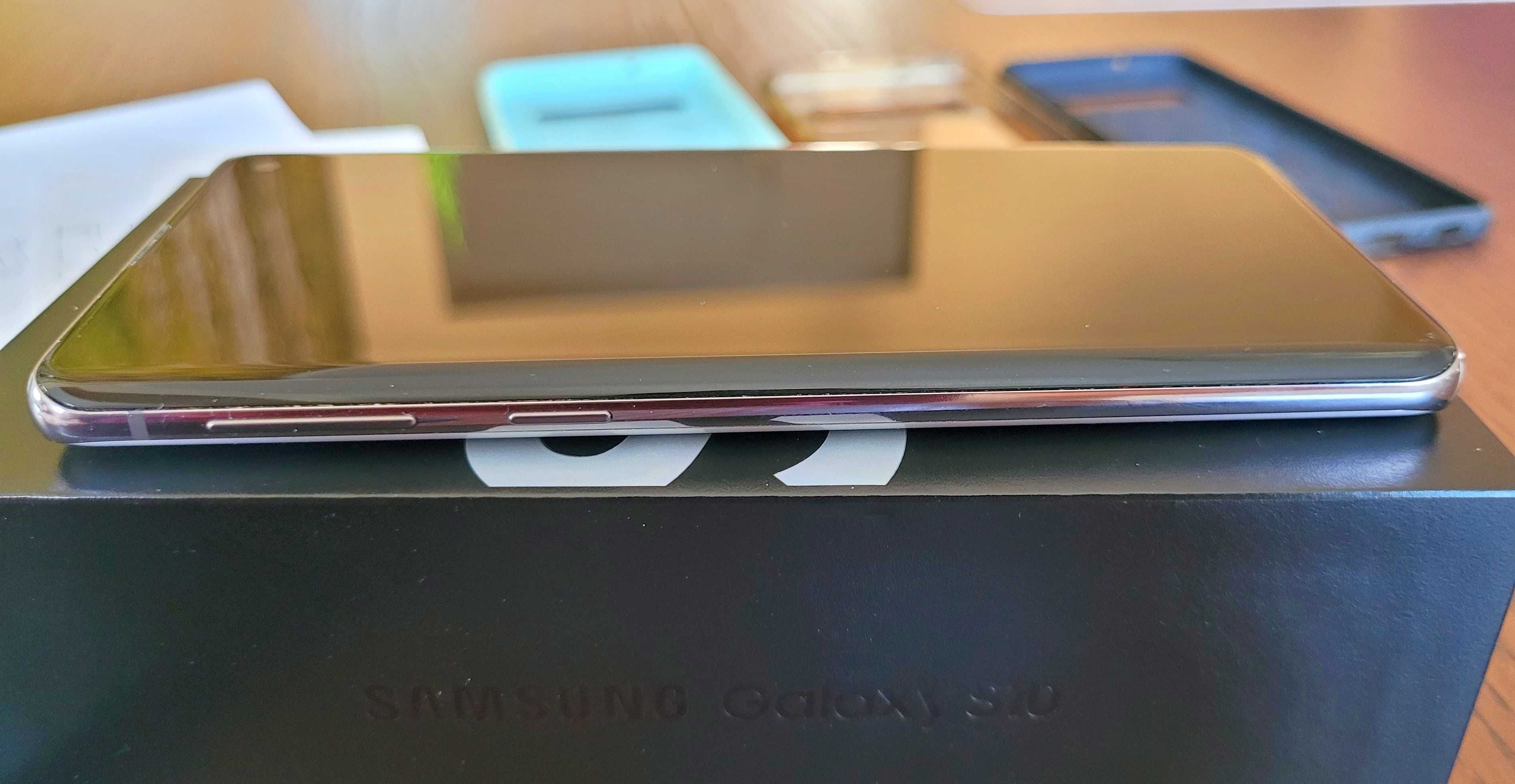 PIĘKNY Samsung Galaxy S10 128GB/8GB z pudełkiem Dual SIM