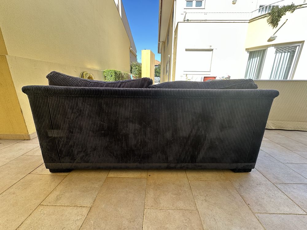 Sofa azul em excelente estado