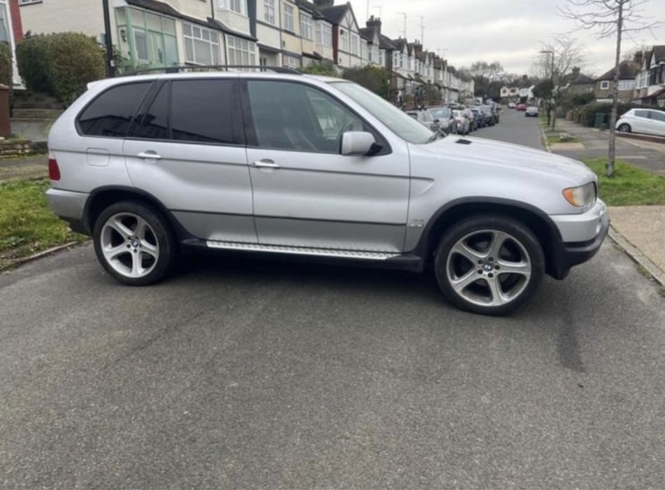 Дверь стекло зеркало bmw x5 Е70 Е53  ручка разборка бмв х5 шрот деталі