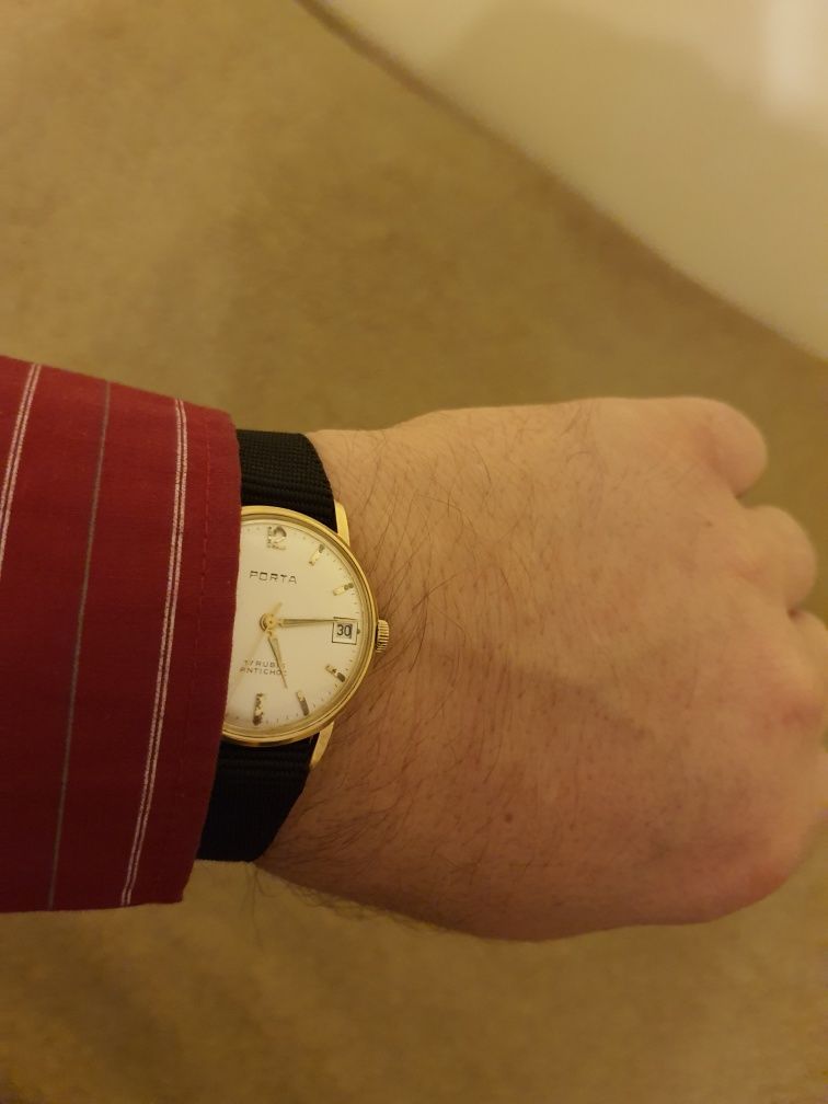 Zegarek Porta vintage gold