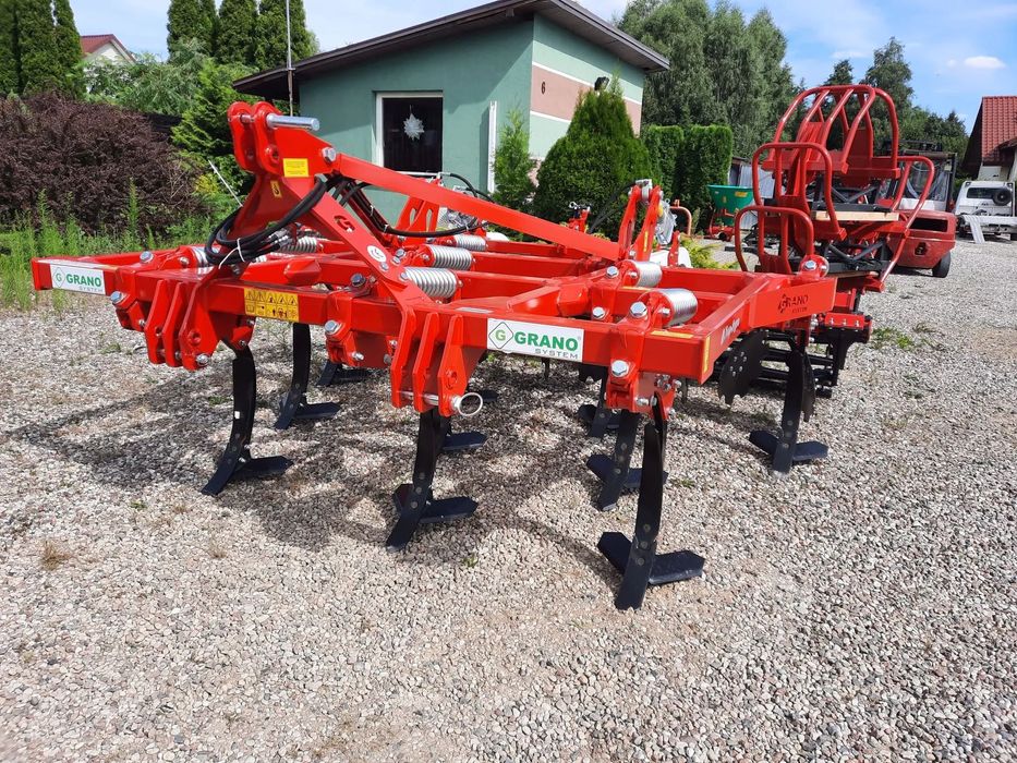 Grano-System  Agregat podorywkowo-ścierniskowy Grano-System