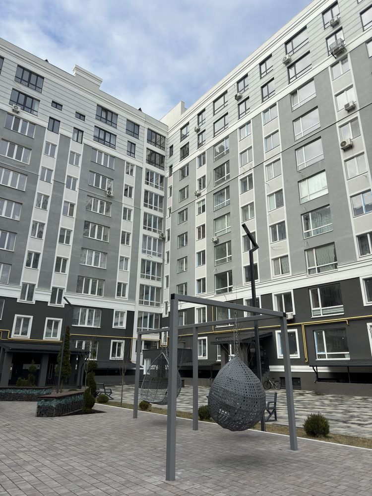 Затишна 3 кімнатна квартира з ремонтом в ЖК Іділіка за 97000$