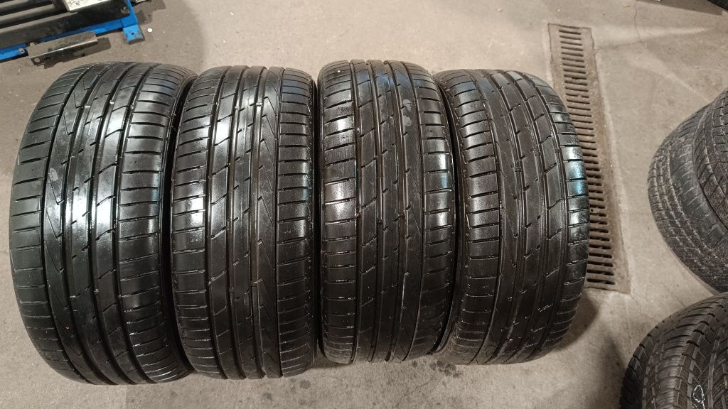 4x Hankook 225/45/17 Ventus S1 Evo2