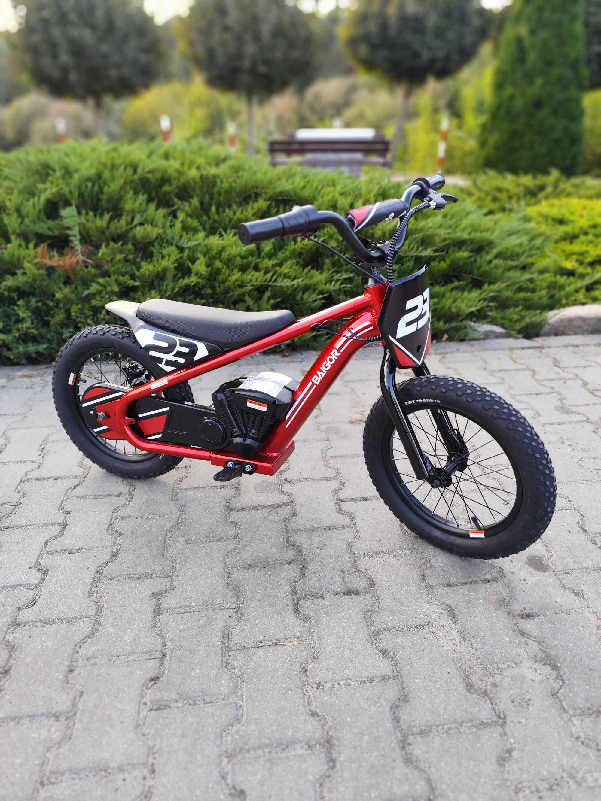 Pojazd Motor na akumulator BAIGOR 23 PRO  24V 250W - Ultra Lekki !