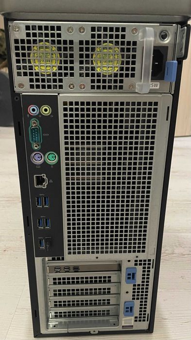 Системний блок Dell Precision 5820