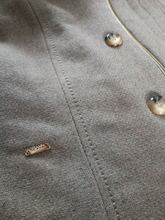 Płaszcz zimowy damski r.50  Adrianno Damianii 
Stan b