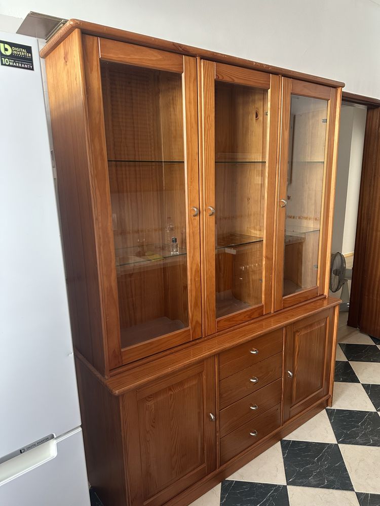 Louceiro vitrine