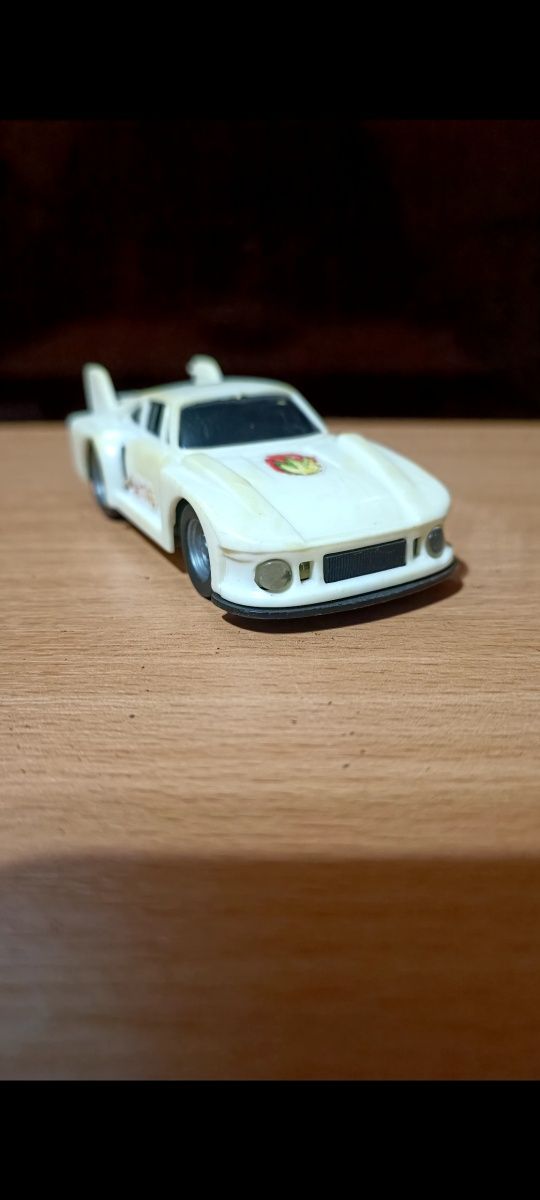 Машинка Porsche 925