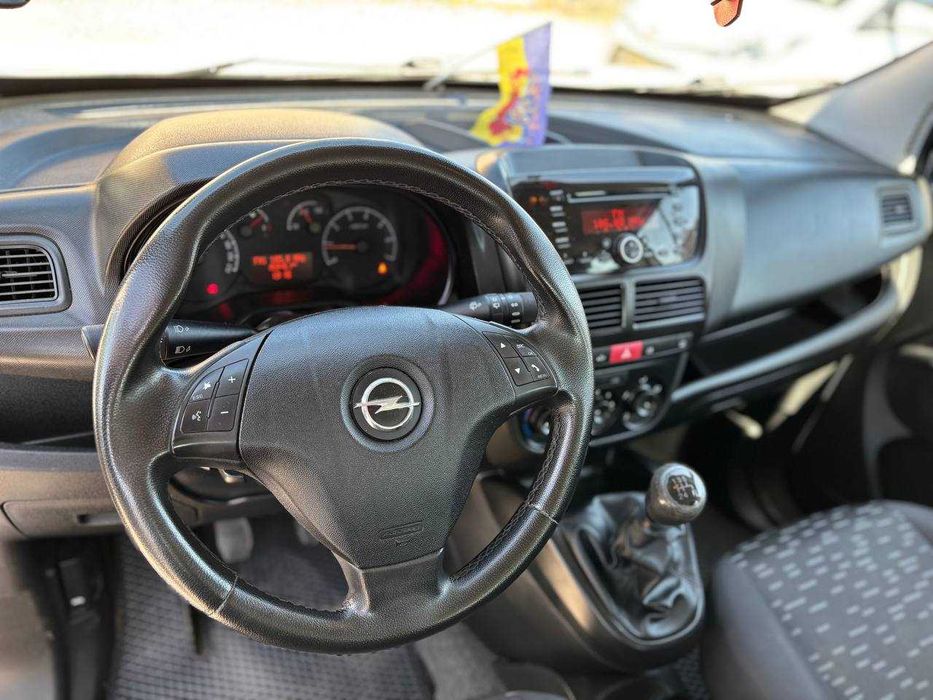 Opel Combo 2012 1.4 л. бензин.Оригінальний пасажир.
