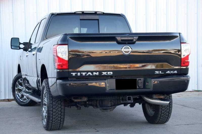 2019 Nissan Titan XD SL