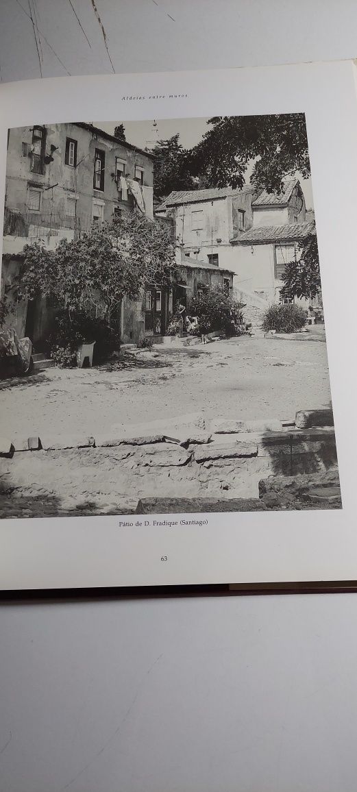 Pátios de Lisboa, Aldeias Entre Muros (Gradiva. 1991)