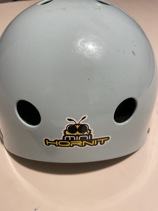 Capacete crianca ibobby Mini Hornit Collection