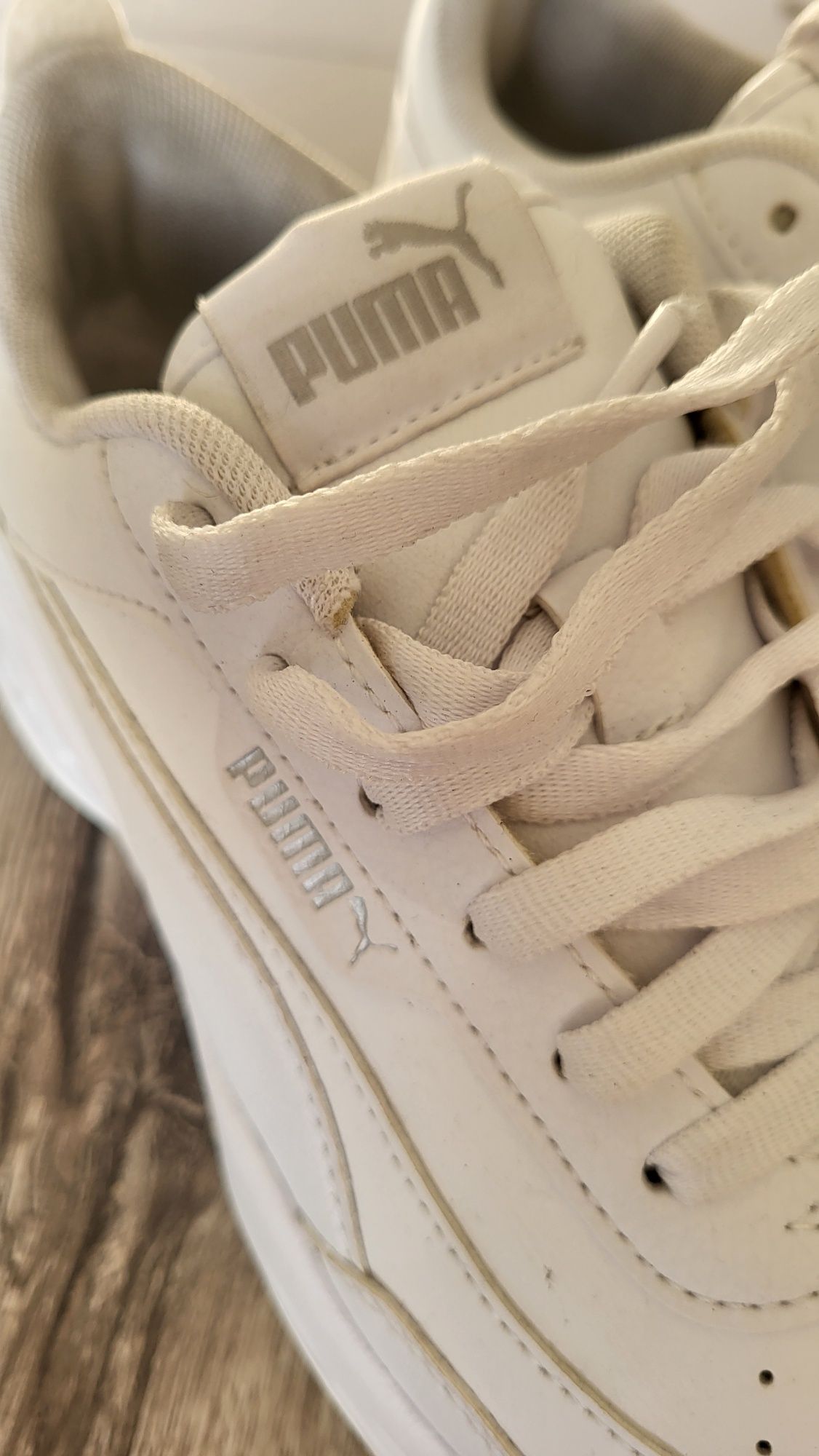 Кросівки білі pumа cilia mode