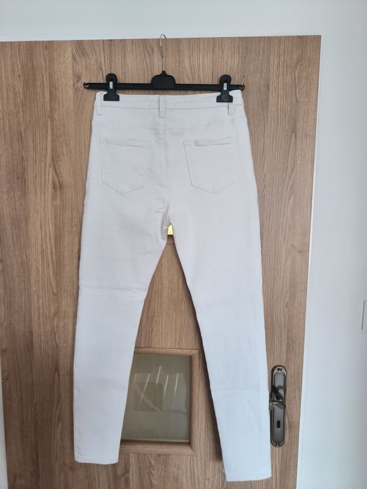 Jeansy damskie białe skinny rozmiar L