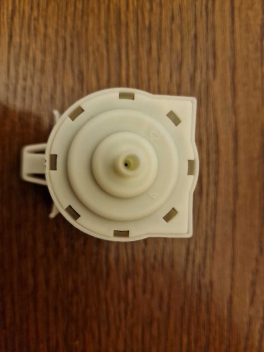 Presostat / hydrostat pralki Candy, Haier, Hoover pomiar poziomu wody