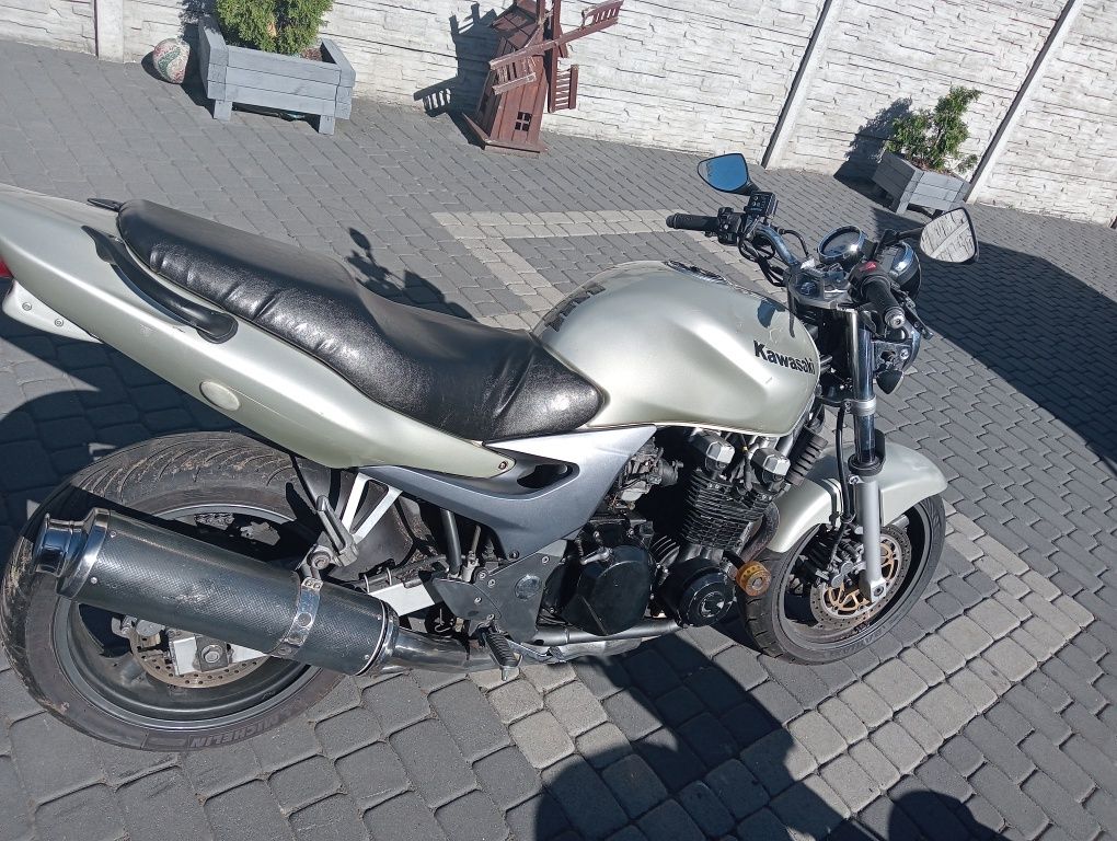 Kawasaki zr 7 doinwestowane 750