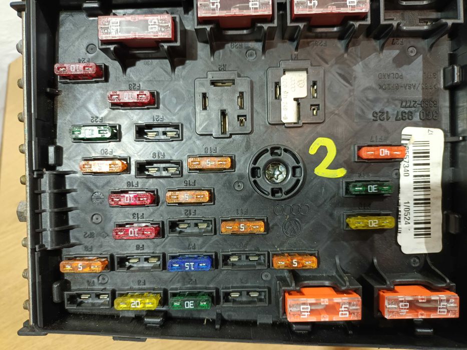 Skrzynka bezpieczników elektryczna VW Passat B6 B7 Golf V A3 Sharan