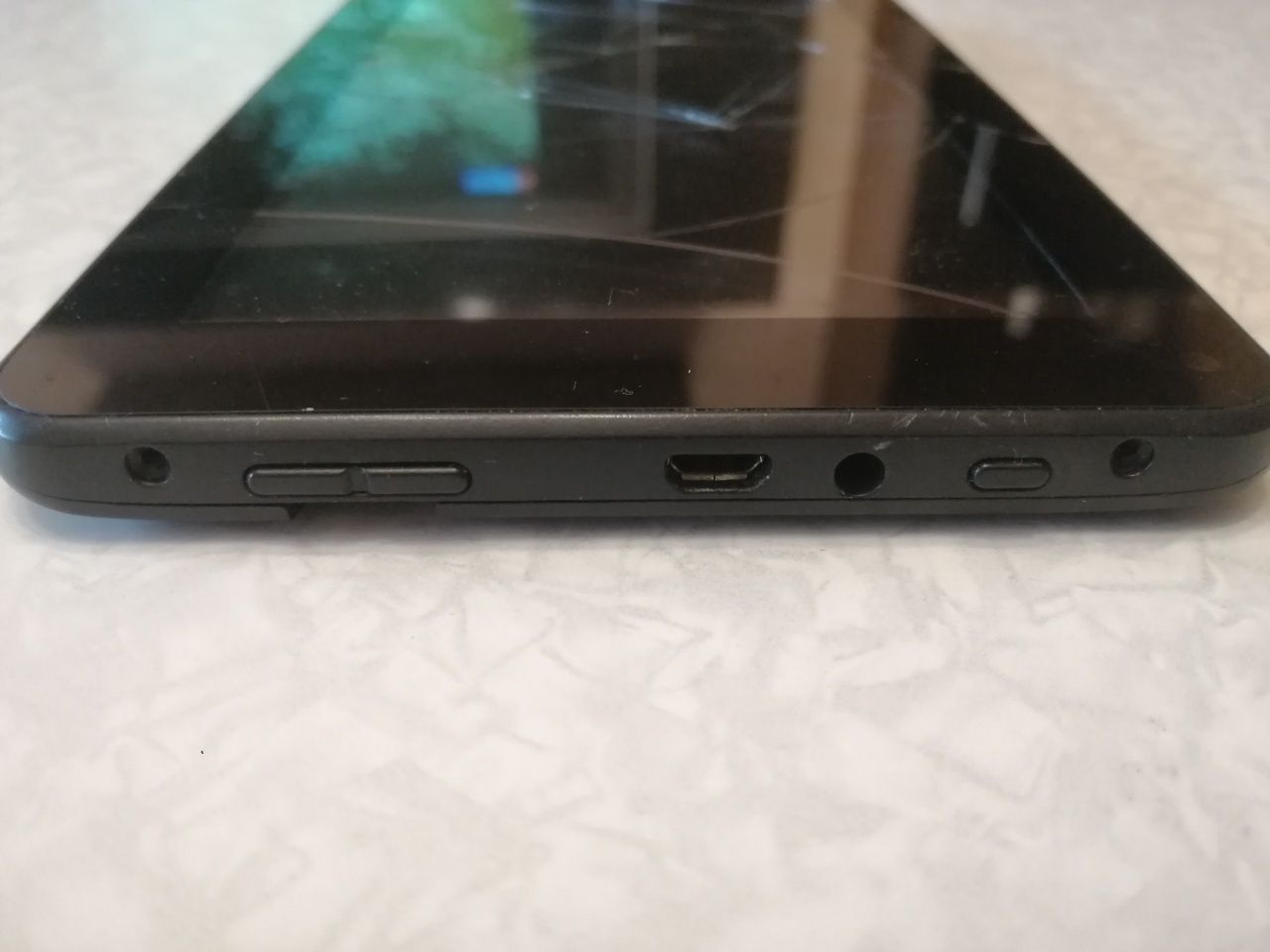 Планшет Prestigio multipad 7.0 Ultra+