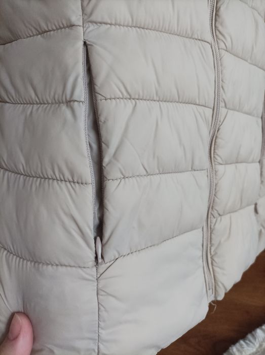 Демі куртка Reserved жіноча