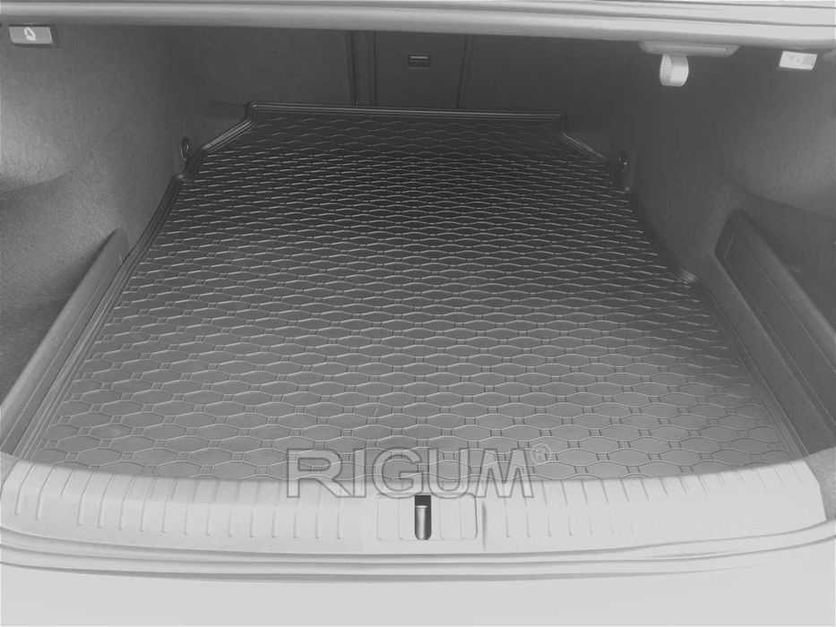 Mata Bagażnika Gumowa Premium Volkswagen Passat B8 Variant Sedan 2014-