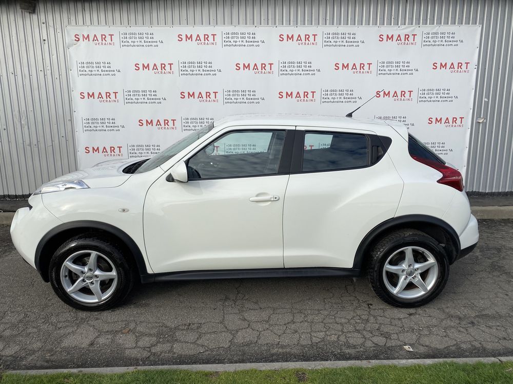 Nissan Juke 1.6 i automat з Швейцаріі