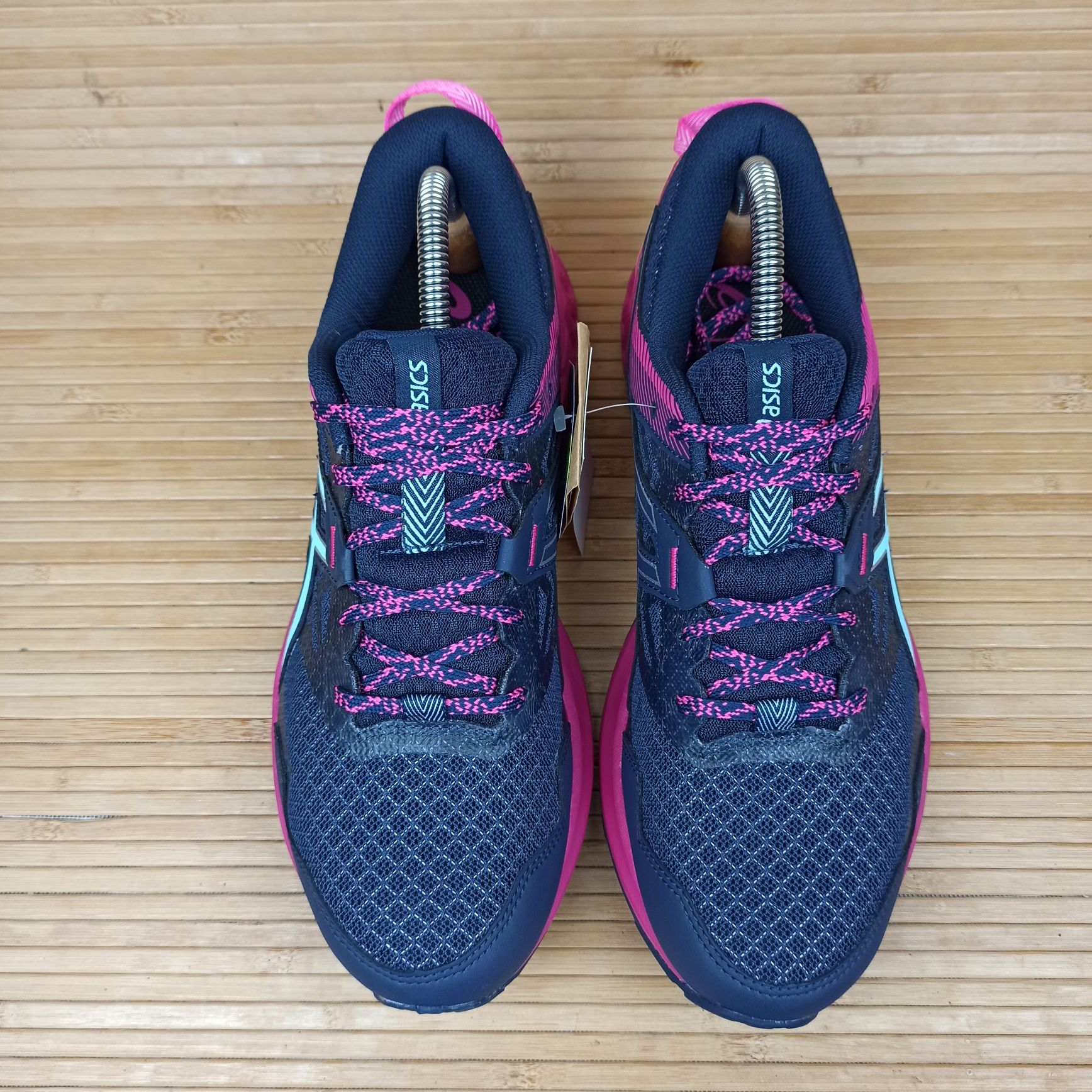 Кросівки трейлові Asics Gel-Kanaku 4  Розміри  36 - 42
