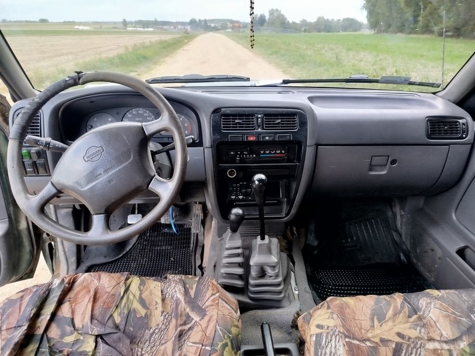 Nissan Navara pickup