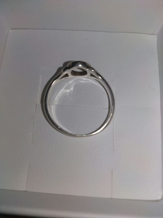 Срібне кільце продам