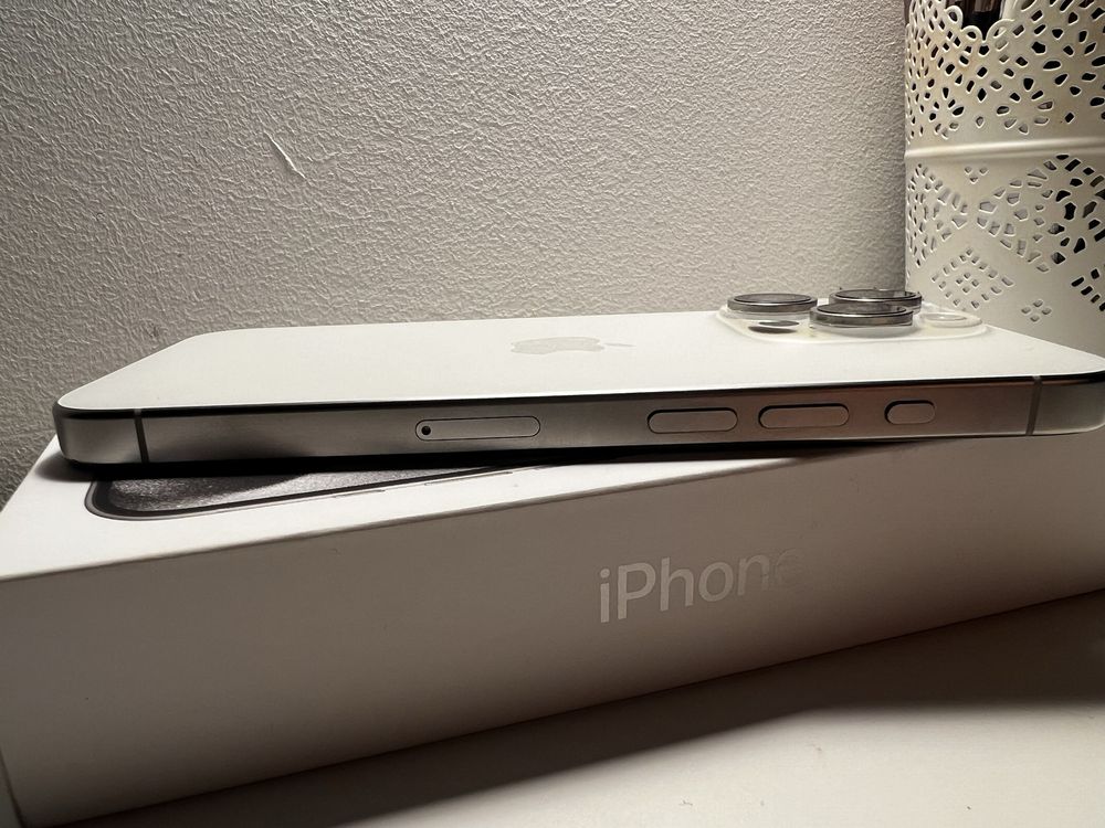 iPhone 15 Pro 128GB - BIAŁY (White Titanium)