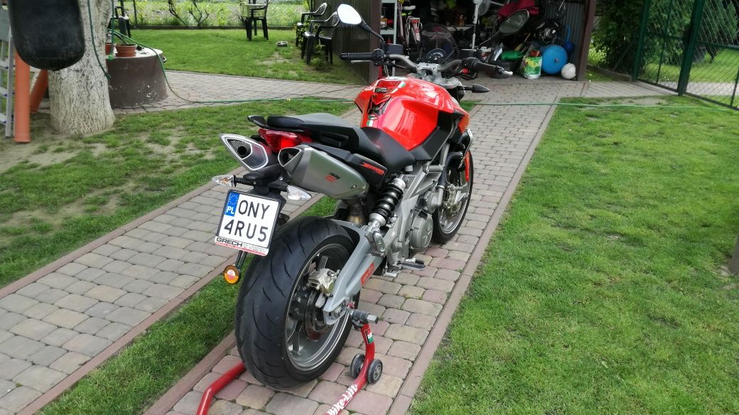 Aprilia Shriver 750