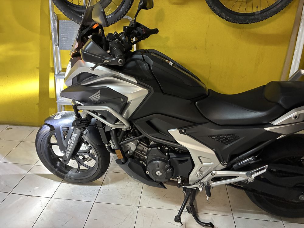 Mota Ncx bem equipada com material original Honda motoboxe penafiel