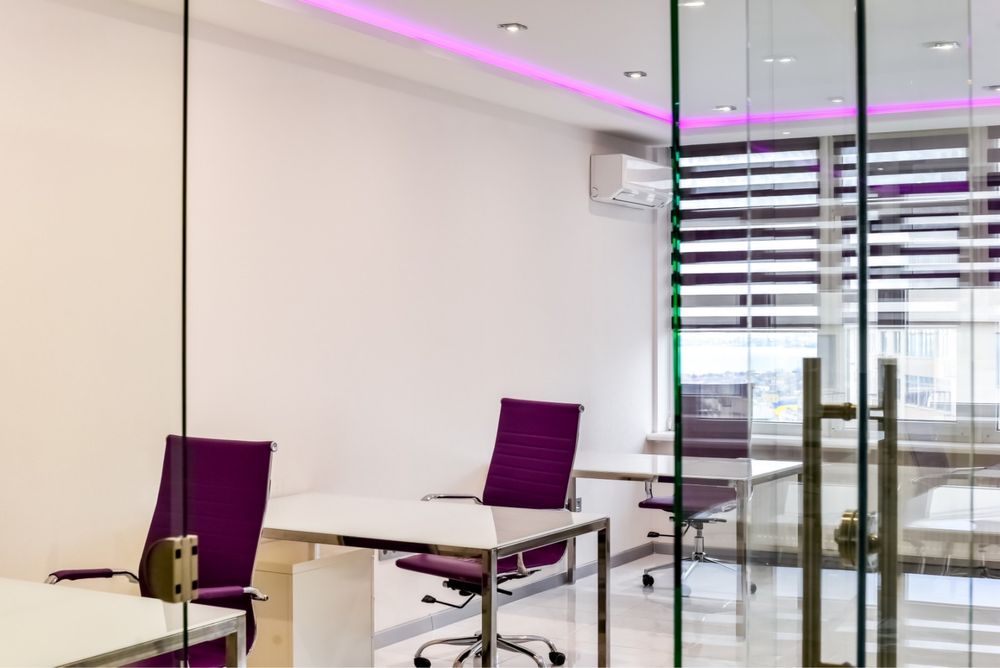 Офис с ремонтом и мебелью , большой метраж