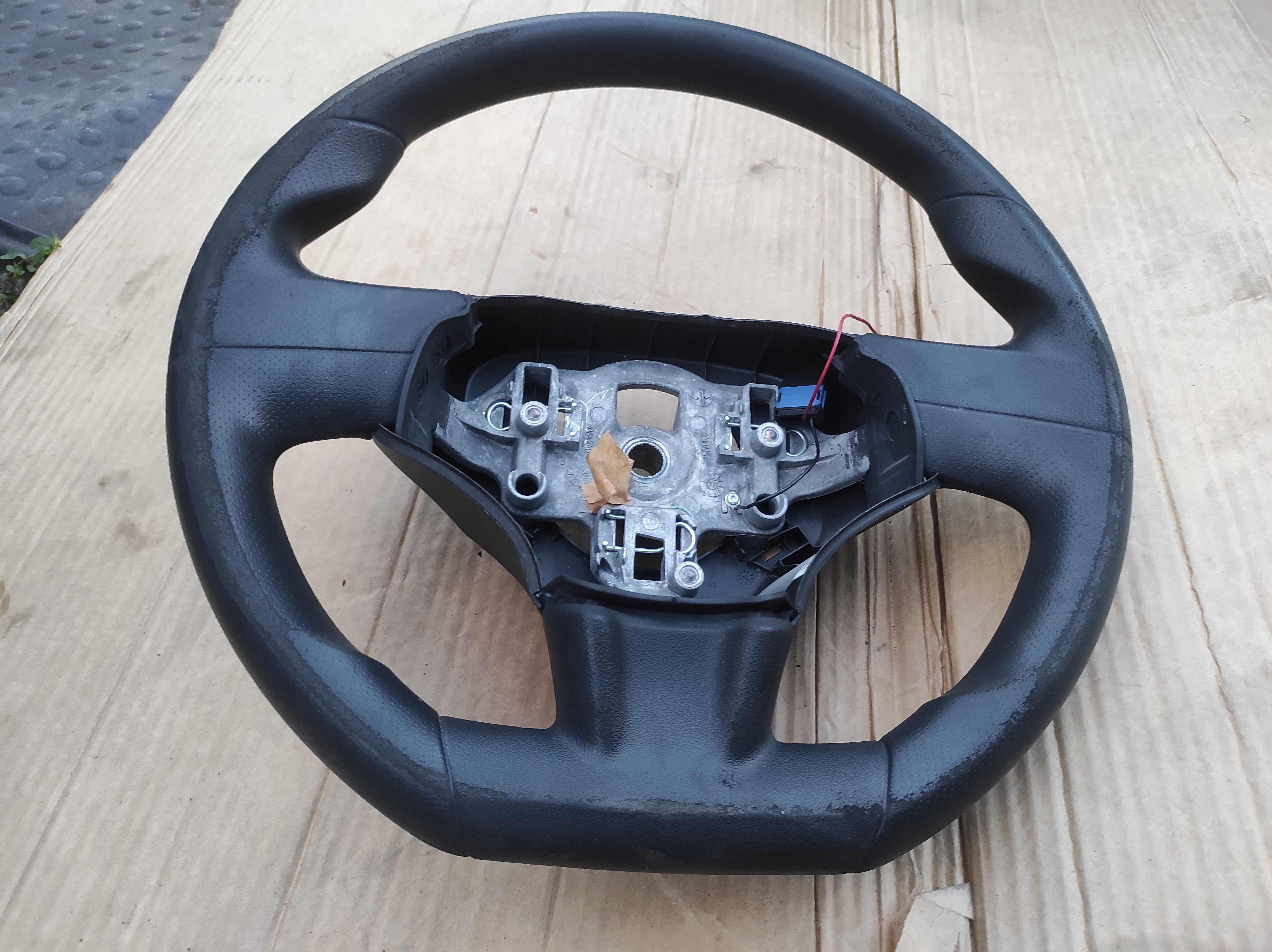 Kierownica Citroen  C3 II okazja