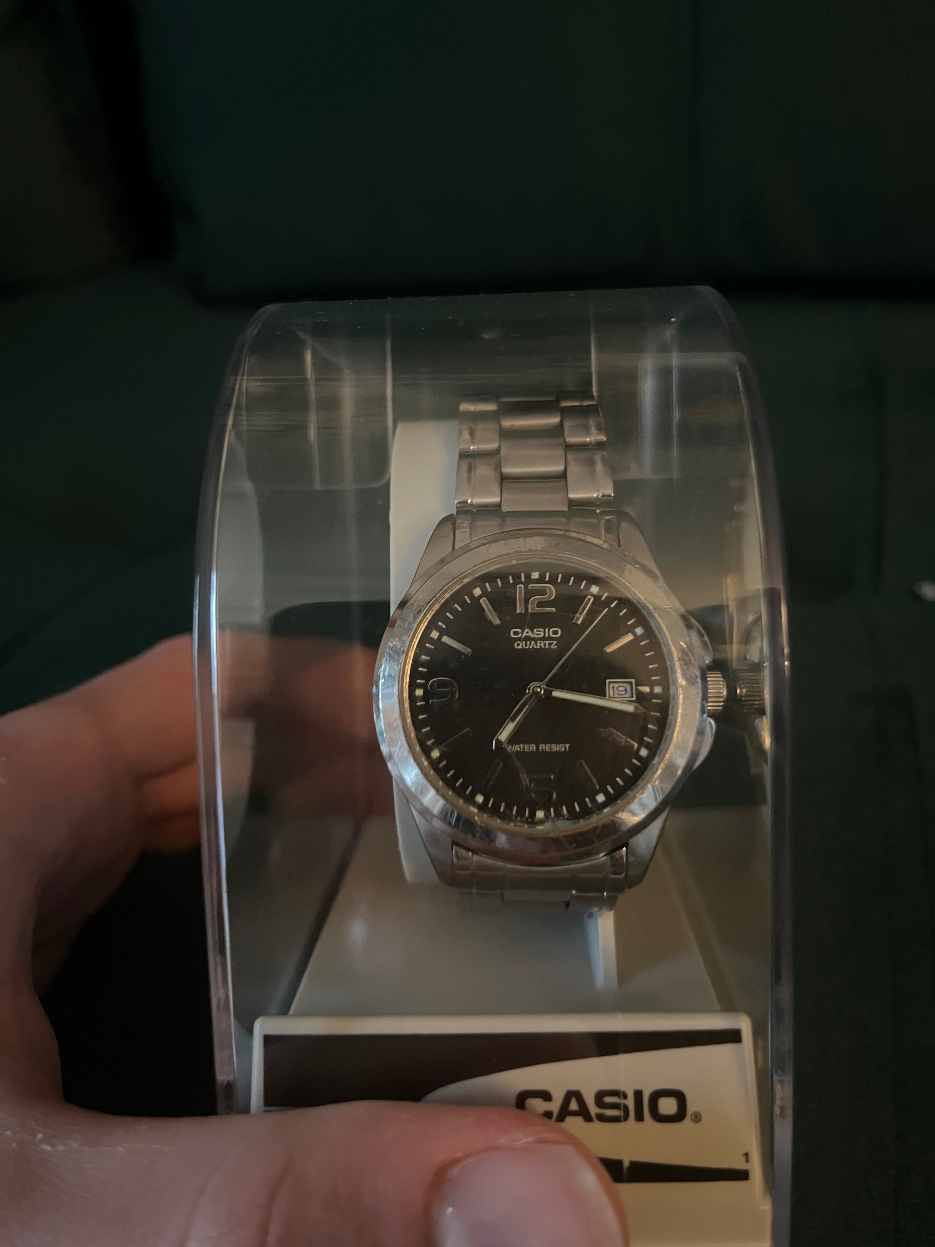 zegarek Casio quartz