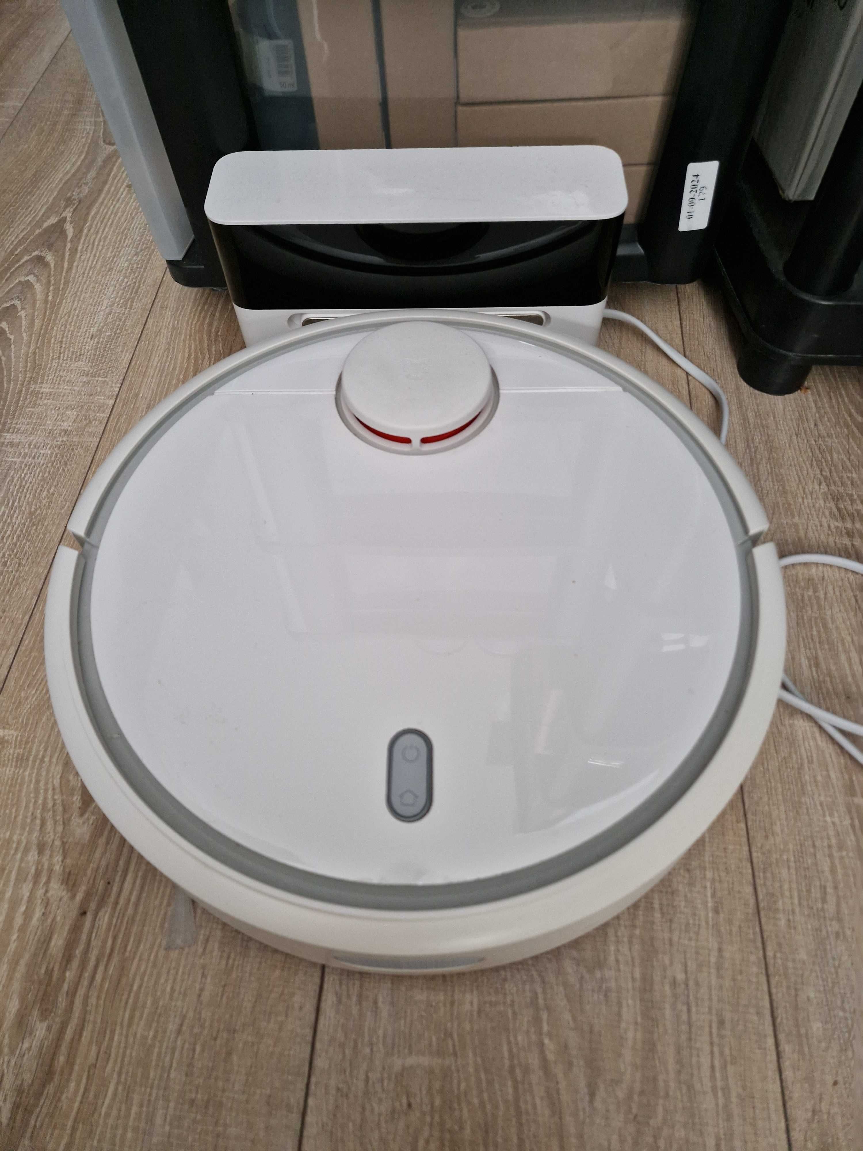 Mi Vacuum Cleaner SDJQR02RR, dobry stan, nowe części eksploatacyjne