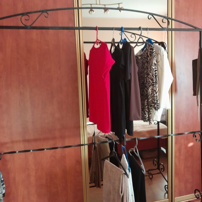 Wieszak kuty u kowala do garderoby do sypialni solidny