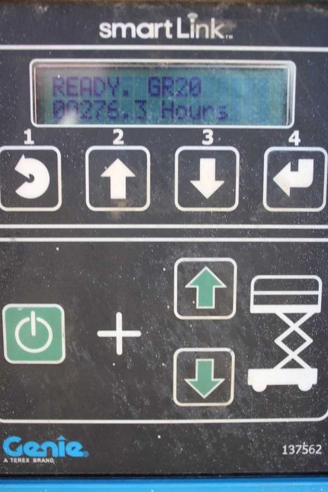 Genie GR20 podnośnik zwyżka samojezdny masztowy osobowy 8 m zwyżka jlg