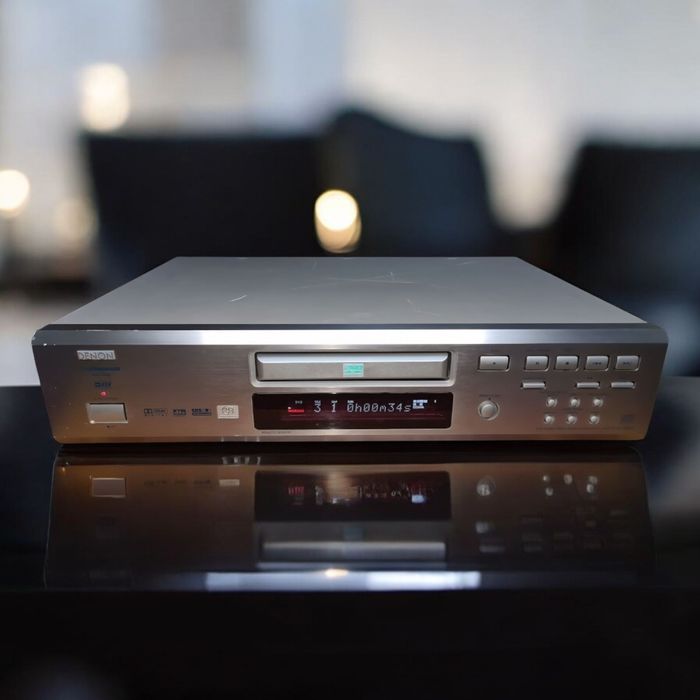 Denon DVD-2200 SACD/CD/DVD/DVD-Audio